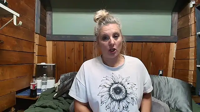 lisaxlovexxx online show from 05/12/26, 05:30