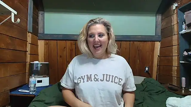 lisaxlovexxx online show from 02/04/26, 05:08