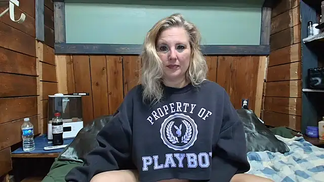 lisaxlovexxx online show from 03/23/26, 03:12