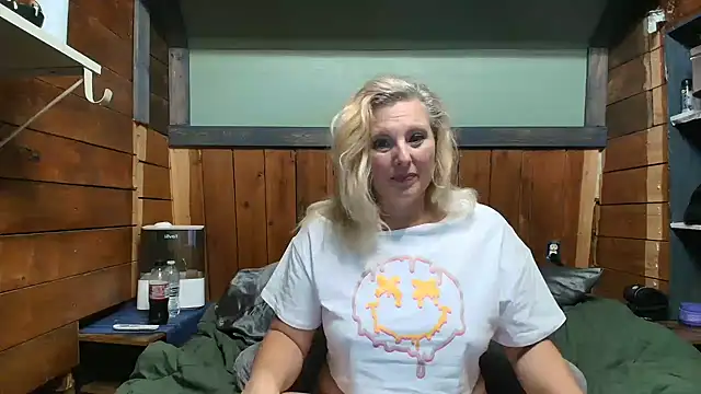 lisaxlovexxx online show from 05/11/26, 06:05