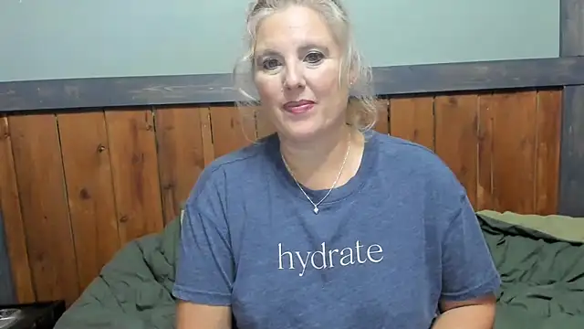 lisaxlovexxx online show from 09/20/25, 03:17