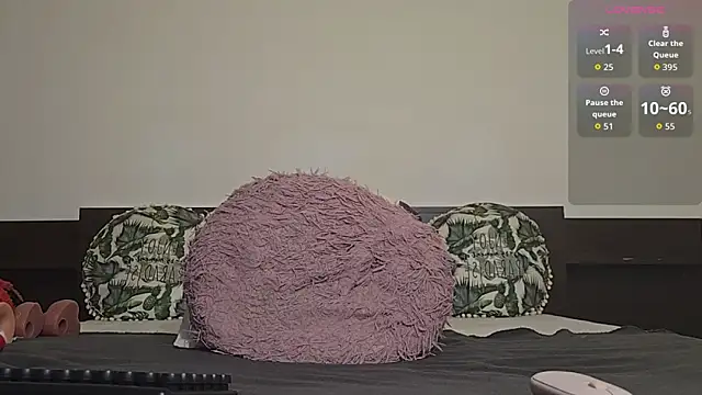 Adam irma online show from 04/12/26, 02:15