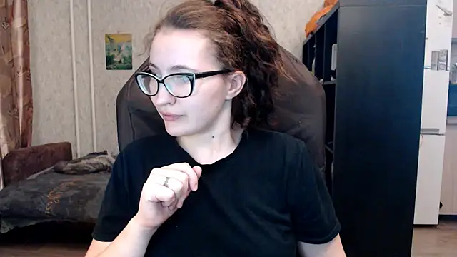 AnKey Rayah online show from 12/13/25, 08:26