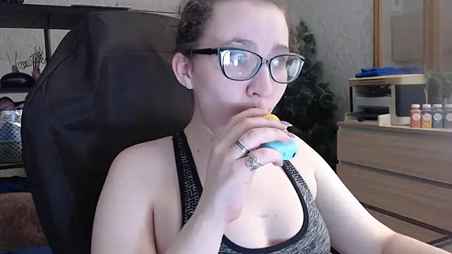 AnKey Rayah online show from 02/12/25, 01:59