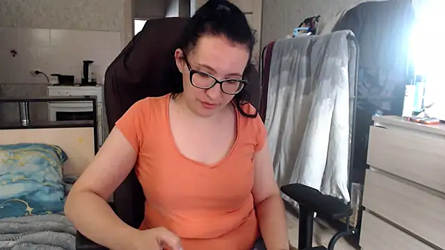Snapshot of AnKey_Rayah chatting on 06/23/26, 12:14 AnKey Rayah online show from 06/23/26, 12:14