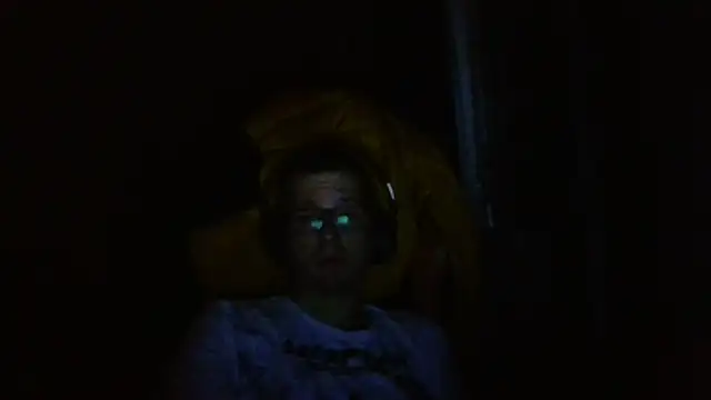 David250692 online show from 12/21/25, 12:02