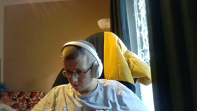 David250692 online show from 12/16/25, 12:53