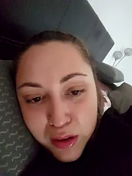 Snapshot of sofiabichota chatting on 10/30/25, 03:31 sofiabichota online show from 10/30/25, 03:31