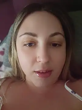 Snapshot of sofiabichota chatting on 06/18/26, 06:13 sofiabichota online show from 06/18/26, 06:13