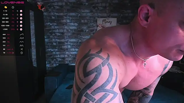 mark normal online show from 03/14/26, 04:40