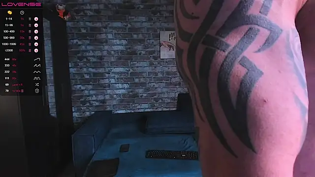 Snapshot of mark_normal chatting on 02/08/26, 02:31 mark normal online show from 02/08/26, 02:31