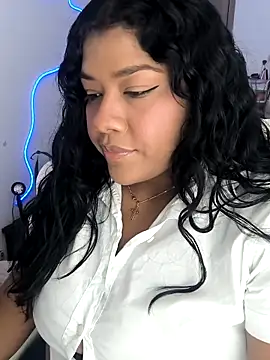 paola091 online show from 04/02/26, 08:26