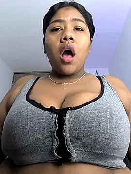 paola091 online show from 11/20/25, 11:44