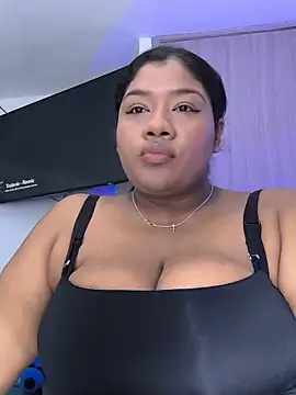 paola091 online show from 05/13/26, 09:33