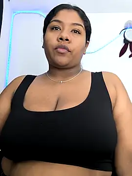 paola091 online show from 11/27/25, 11:54