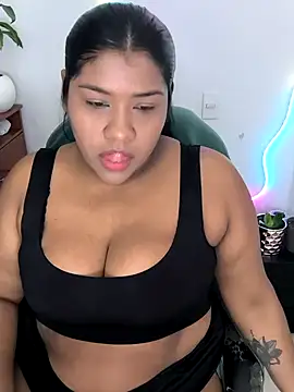 paola091 online show from 04/24/26, 12:34