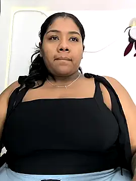 paola091 online show from 11/26/25, 11:49