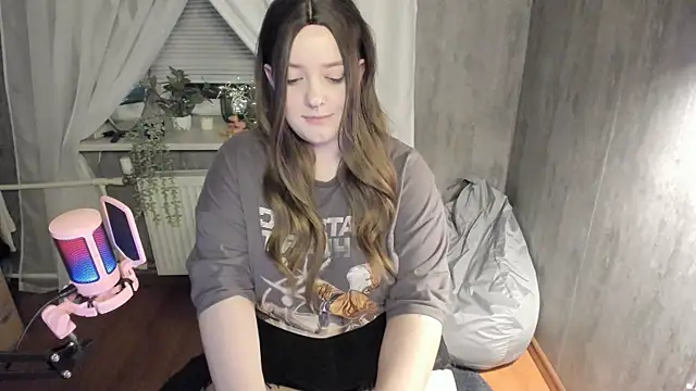 Snapshot of Sophia_Edwards chatting on 02/01/25, 06:19 Sophia Edwards online show from 02/01/25, 06:19