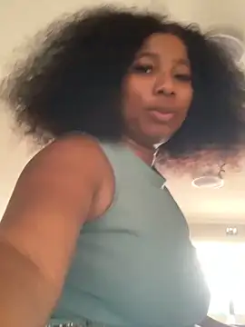 CurvyDesire1 online show from 04/19/26, 07:53
