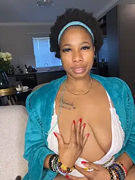 CurvyDesire1 online show from 06/07/26, 06:07
