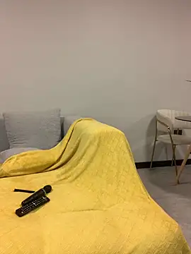 CurvyDesire1 online show from 03/09/26, 07:50