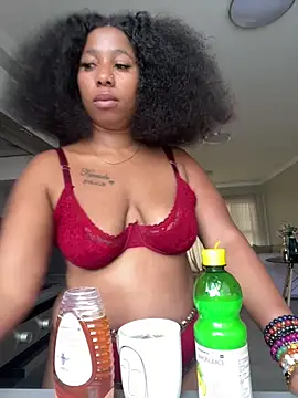 CurvyDesire1 online show from 04/23/26, 05:25