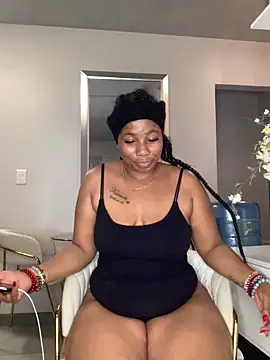 CurvyDesire1 online show from 12/15/25, 04:24