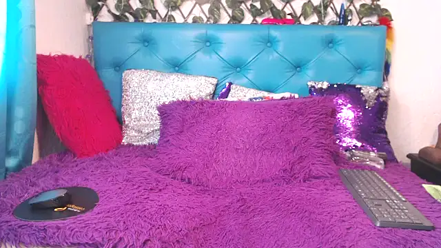 SARAWILLS online show from 01/31/26, 07:56