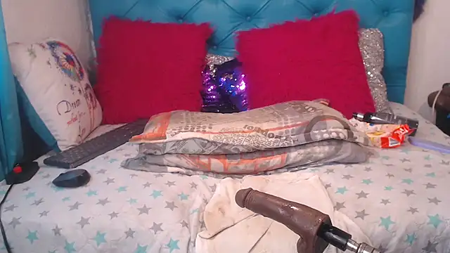SARAWILLS online show from 04/18/26, 07:07
