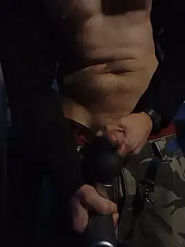 Dgp42o0o online show from 11/28/25, 07:58