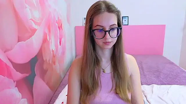 AliceAdams online show from 02/13/26, 06:57