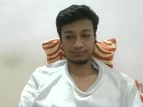 Snapshot of jimnail007 chatting on 11/19/25, 04:34 jimnail007 online show from 11/19/25, 04:34