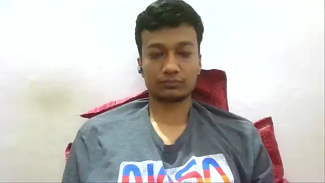 Snapshot of jimnail007 chatting on 10/17/25, 04:27 jimnail007 online show from 10/17/25, 04:27