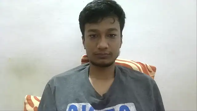 Snapshot of jimnail007 chatting on 11/11/25, 04:18 jimnail007 online show from 11/11/25, 04:18