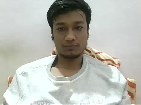 Snapshot of jimnail007 chatting on 11/18/25, 04:27 jimnail007 online show from 11/18/25, 04:27