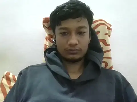 Snapshot of jimnail007 chatting on 11/13/25, 04:27 jimnail007 online show from 11/13/25, 04:27