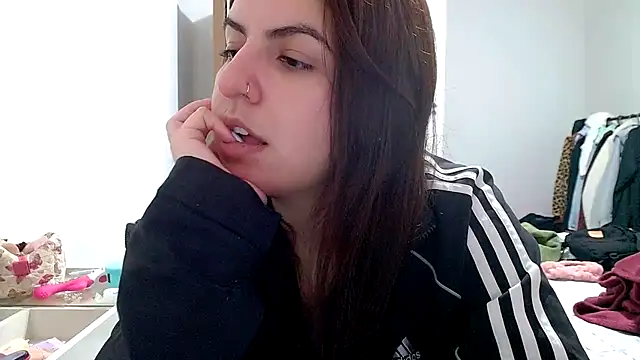 chelbyy online show from 11/13/25, 03:43