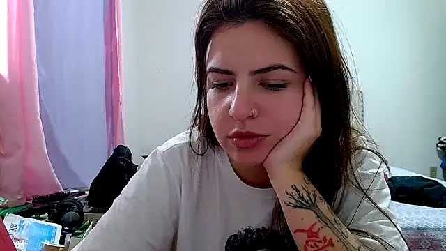 chelbyy online show from 11/18/25, 05:16