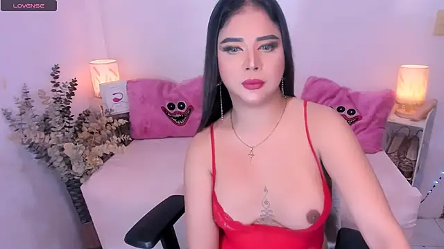 Snapshot of AmazingDREAMGirl chatting on 09/19/25, 08:13 AmazingDREAMGirl online show from 09/19/25, 08:13