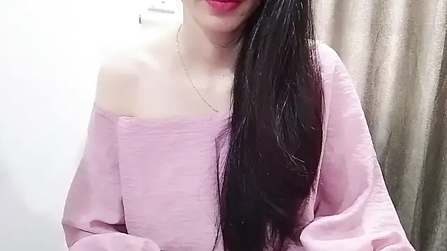 Snapshot of Aminababiew chatting on 03/08/26, 03:32 Aminababiew online show from 03/08/26, 03:32