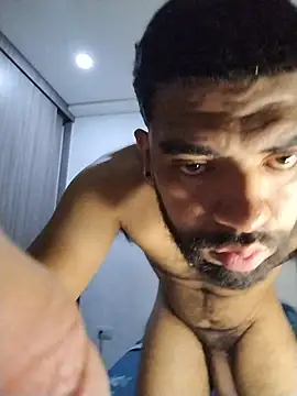 Aroon Stonne online show from 11/05/25, 07:44