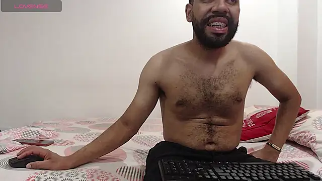 Aroon Stonne online show from 03/11/26, 05:23