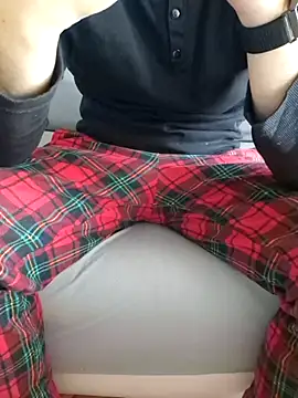 praqun2021 online show from 02/24/26, 06:47