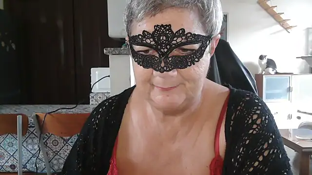 Snapshot of simona60 chatting on 09/13/25, 01:22 simona60 online show from 09/13/25, 01:22