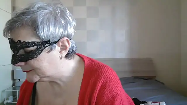 Snapshot of simona60 chatting on 03/08/26, 08:06 simona60 online show from 03/08/26, 08:06