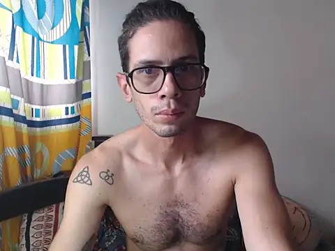 alisterxxx online show from 11/26/25, 06:19