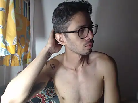 alisterxxx online show from 03/18/26, 12:51