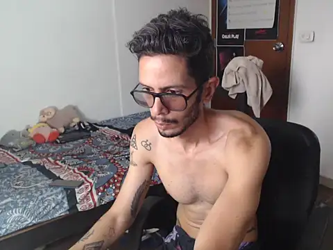 alisterxxx online show from 05/25/26, 03:11