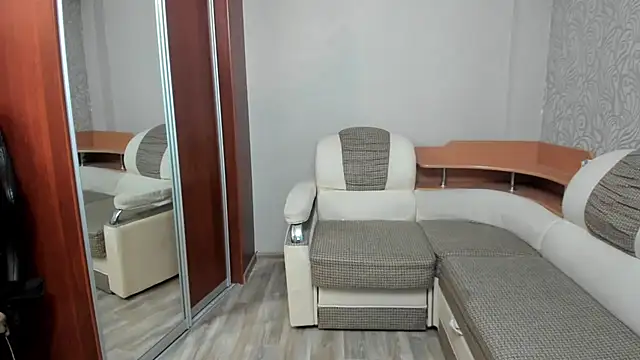 Marrymepls online show from 12/03/25, 08:30