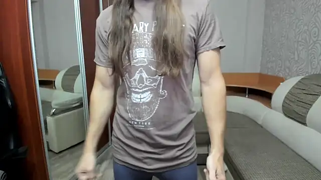 Marrymepls online show from 10/22/25, 09:03